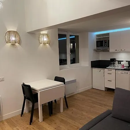 Duplex Canal St Martin Apartment